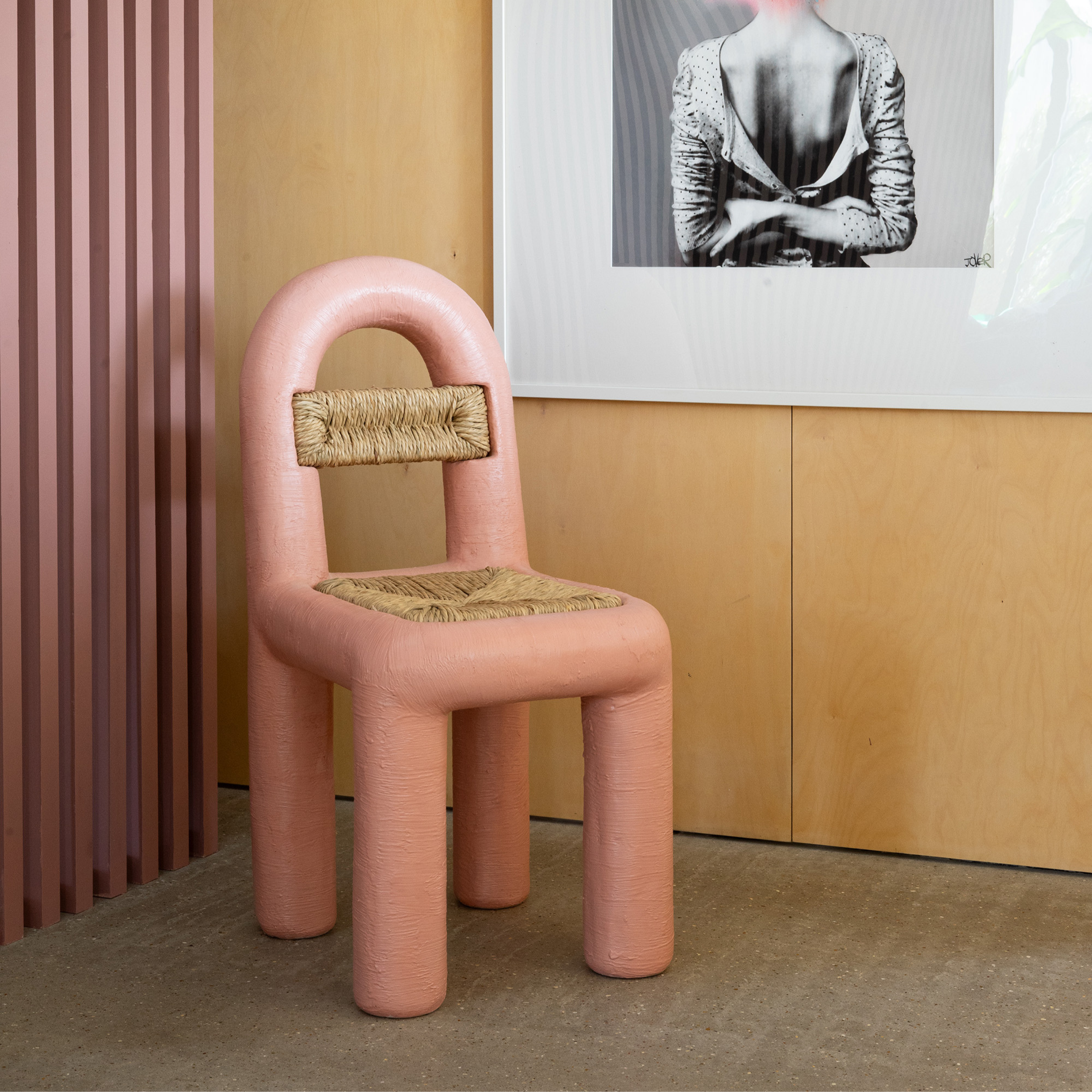 Phase Chair Pink